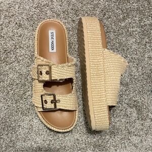 Steve Madden Tan Karrigan Sandals